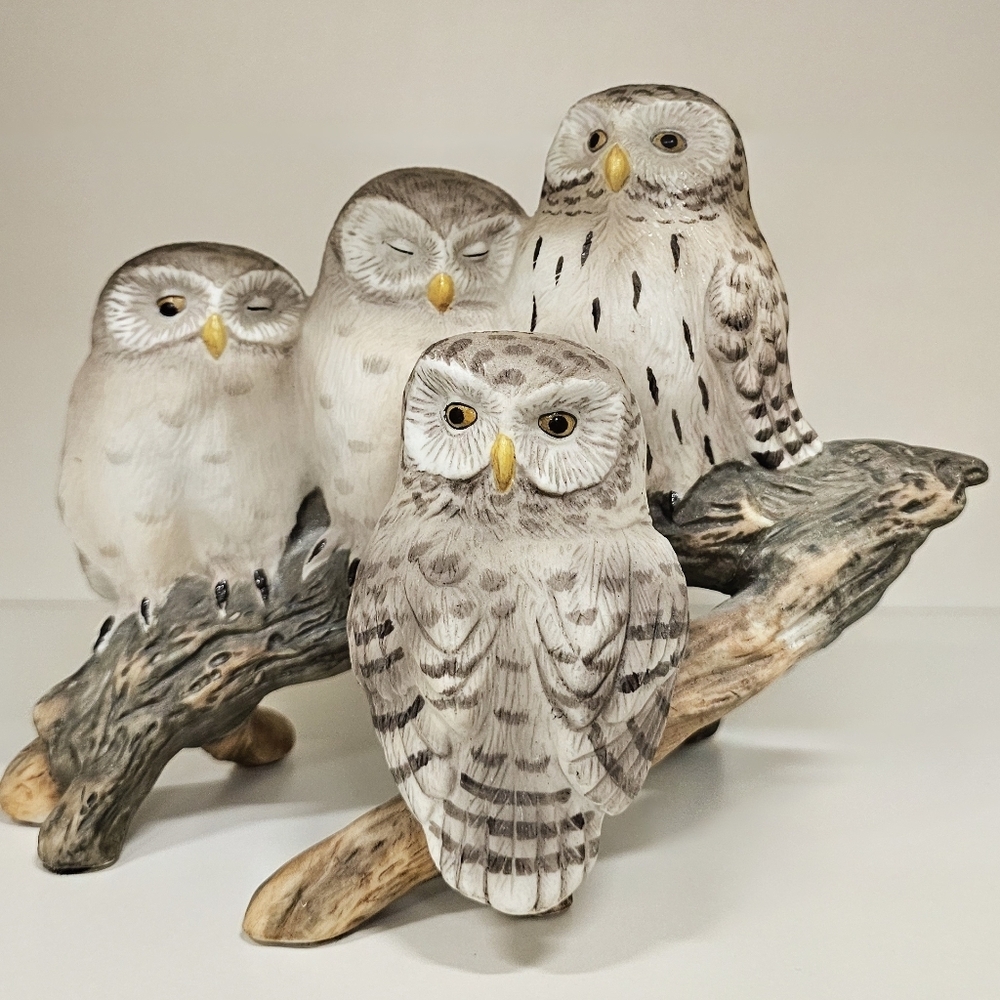 Vintage Limited Edition 4 Owls Statue by Fred Aman Crafted by Enesco